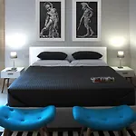 Re Federico Boutique 4*