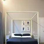 Re Federico Boutique 4*