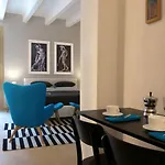 Re Federico Boutique سيراكوزا