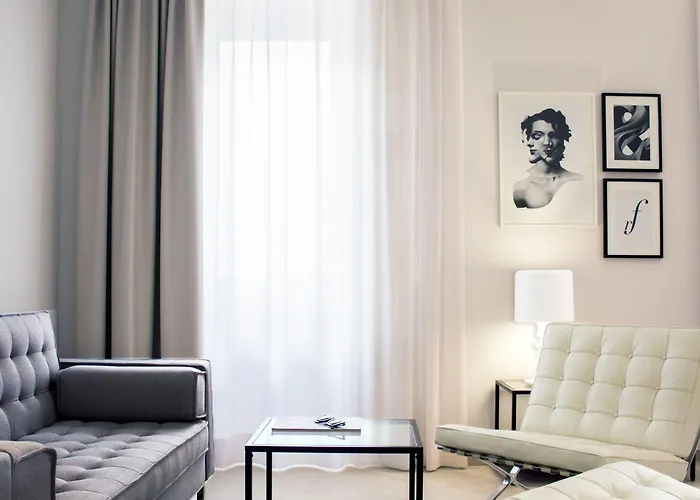Apartahotel Re Federico Boutique 4*